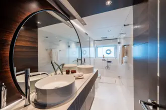 Thumbnail von Sunseeker Ocean 82