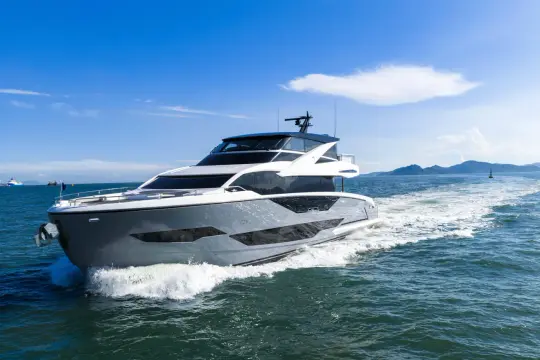 Sunseeker 	Ocean 90 Enclosed