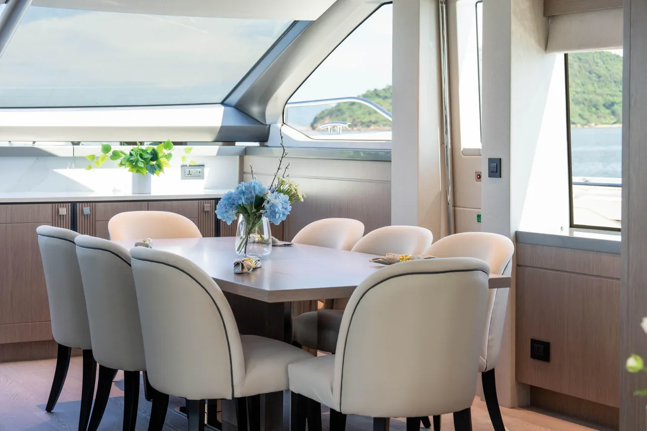 Thumbnail von Sunseeker 	Ocean 90 Afgesloten