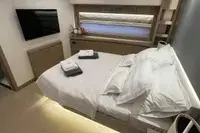 Thumbnail von Prestige 690