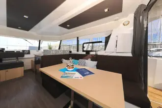 Thumbnail von Fountaine Pajot MY 37