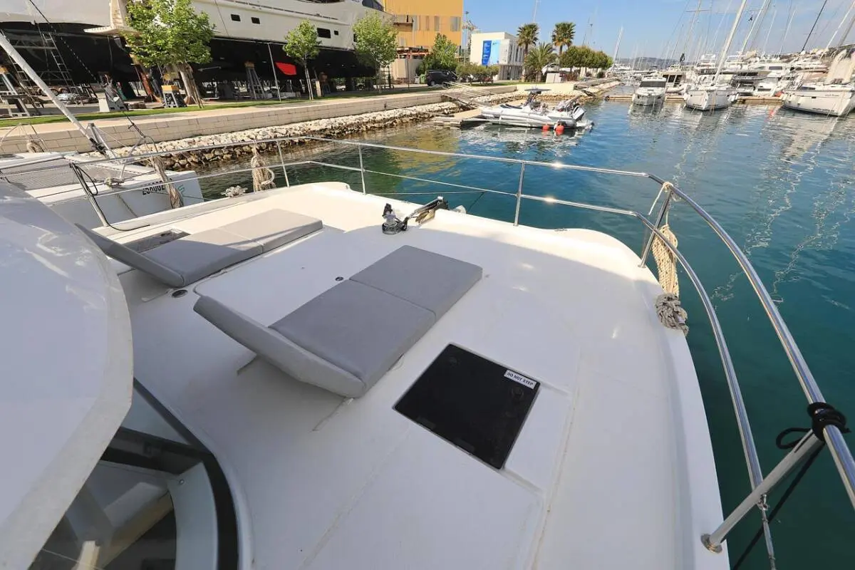 Thumbnail von Fountaine Pajot MY 37