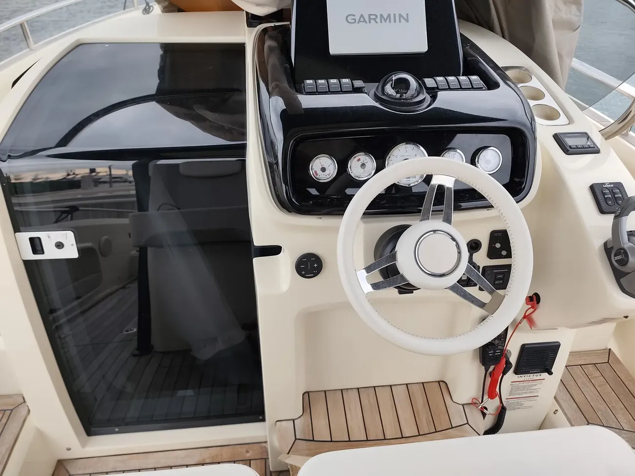 Thumbnail von Invictus GT280