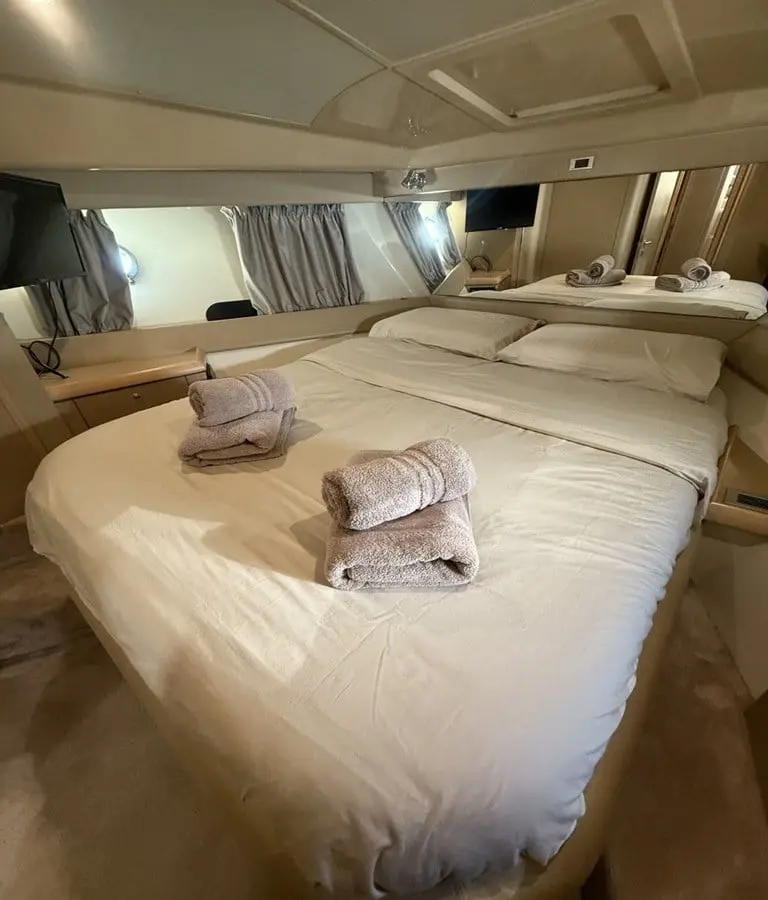 Thumbnail von Ferretti Yachts 460 Fly