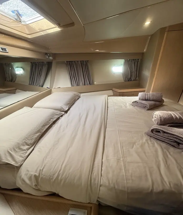 Thumbnail von Ferretti Yachts 460 Fly