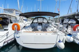 Thumbnail von Dufour 412 GL