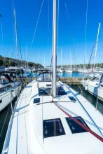 Thumbnail von Dufour 460 Grand Large