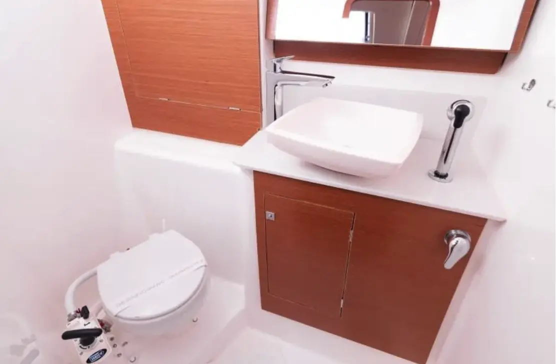 Thumbnail von Dufour 460 Grand Large Private Dancer II