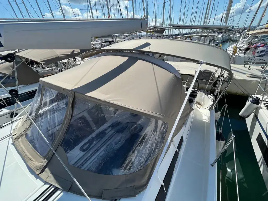 Thumbnail von Jeanneau Sun Odyssey 410