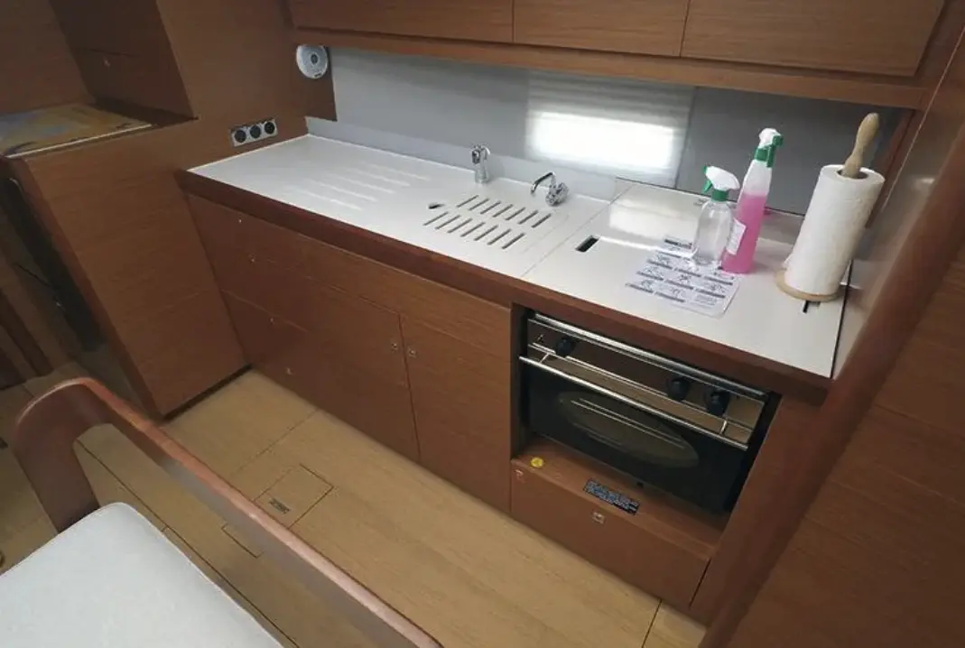 Thumbnail von Dufour 430 Magdalena