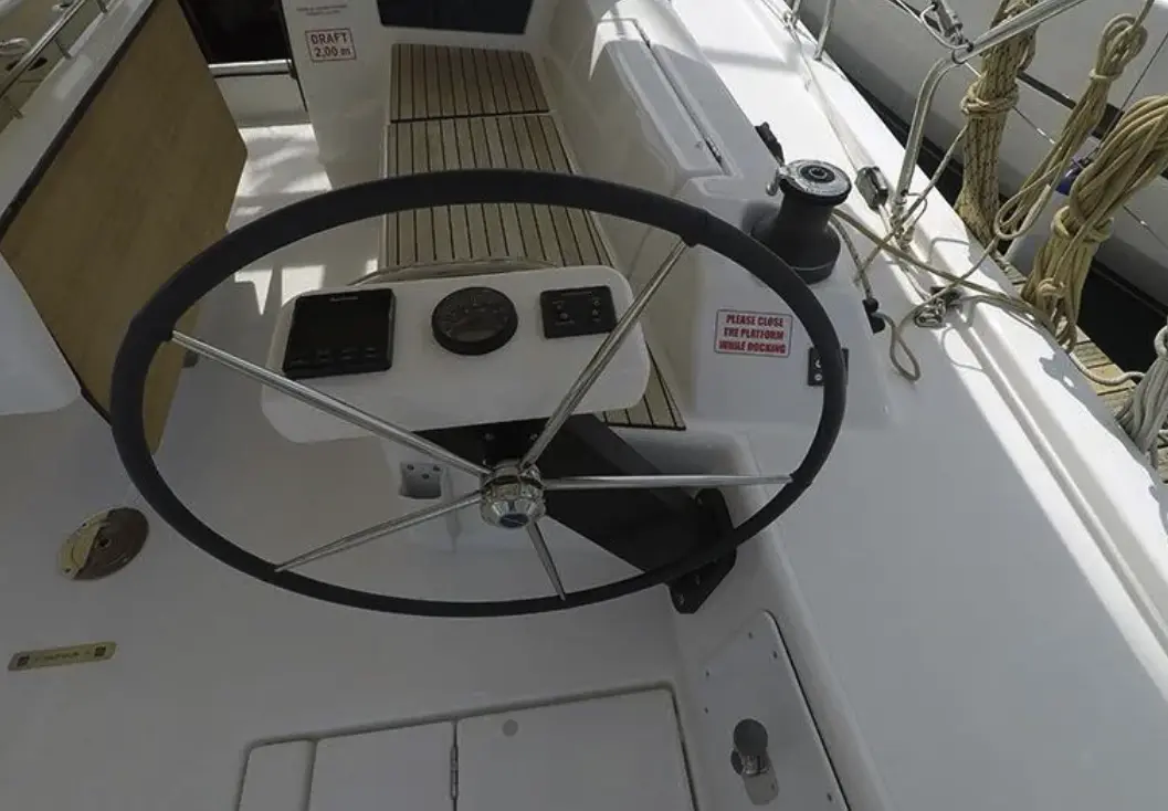 Thumbnail von Dufour 430 Magdalena