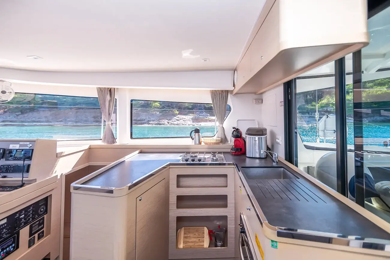 Thumbnail von Lagoon 42 ZNAJDŹ NAS