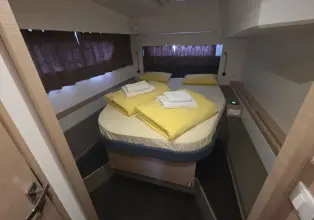 Thumbnail von Fountaine Pajot Astrea 42 Adriatische Bries