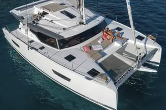 Thumbnail von Fountaine Pajot Astrea 42 Adriatische Bries