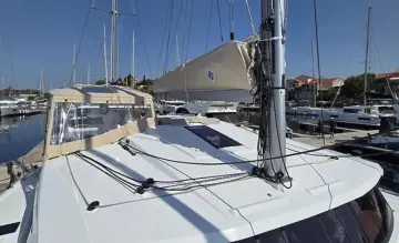 Thumbnail von Fountaine Pajot Astrea 42 Adriatische Bries