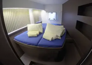 Thumbnail von Lagoon 42 ABBA