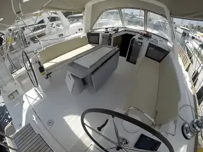 Thumbnail von Beneteau Oceanis 45 Neška II