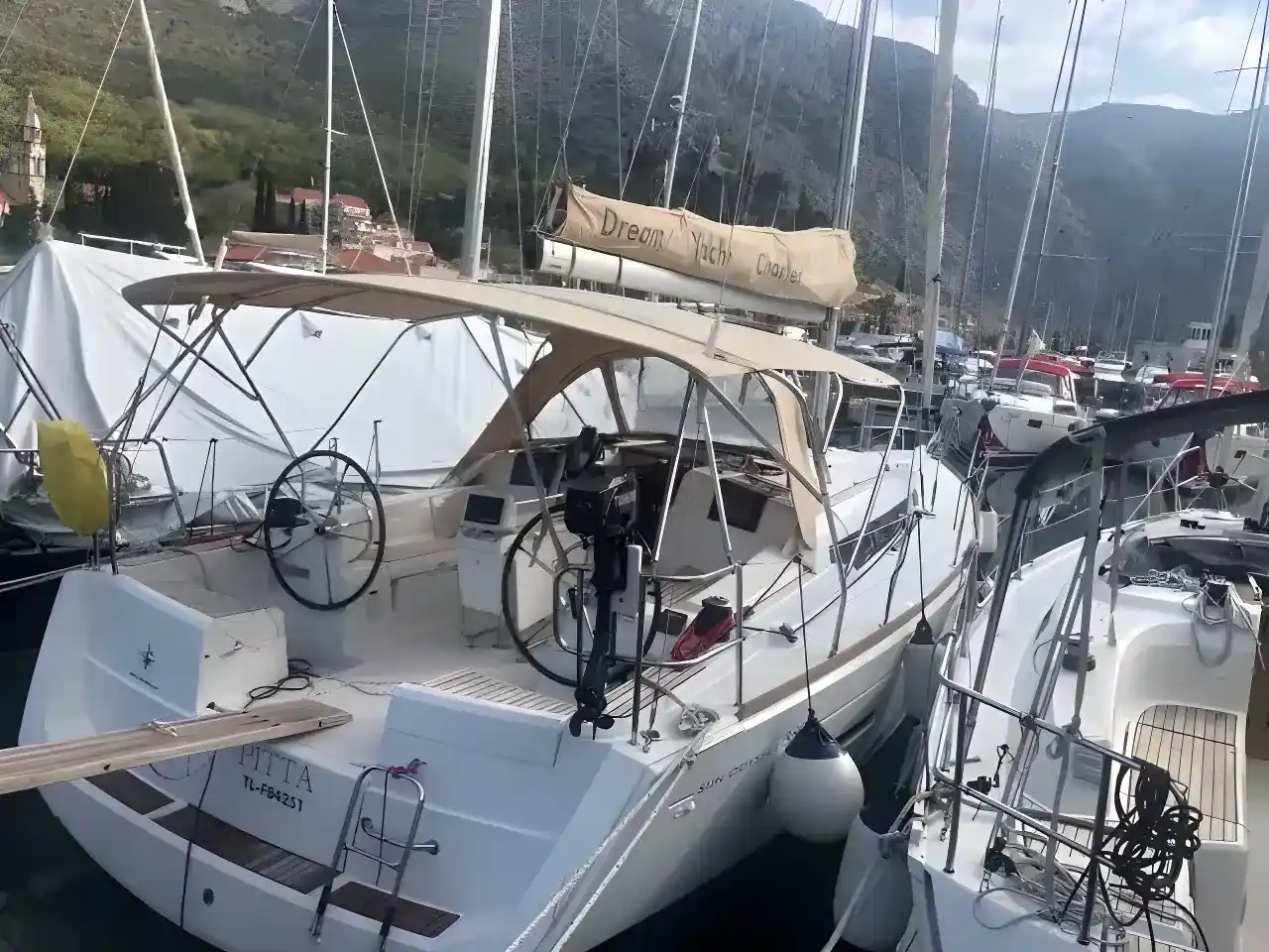 Thumbnail von Jeanneau Sun Odyssey 389