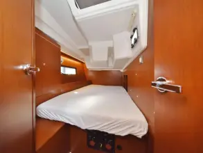 Thumbnail von Beneteau Oceanis 46.1