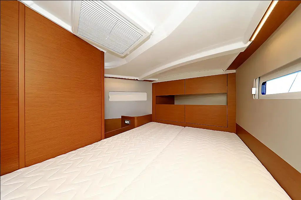 Thumbnail von Jeanneau Sun Odyssey 410