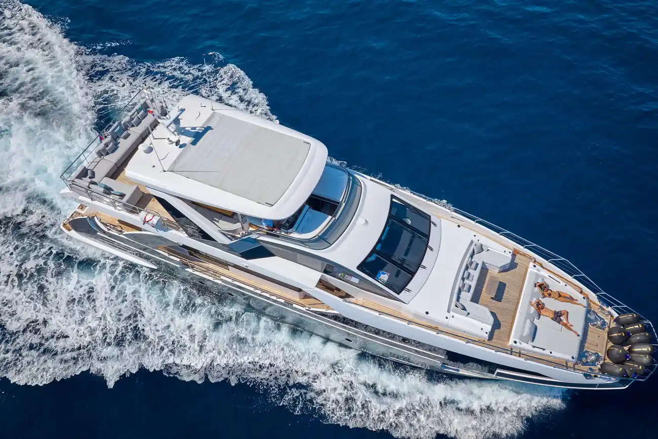 Thumbnail von Azimut Grande 27M Aluminia Too