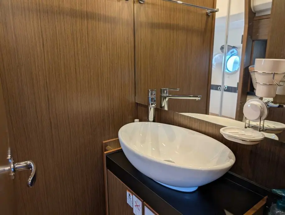 Thumbnail von Bavaria Virtess 420 Fly