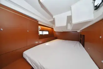 Thumbnail von Beneteau Oceanis 46.1