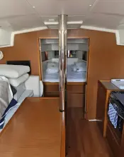 Thumbnail von Beneteau Oceanis 38.1 Laura