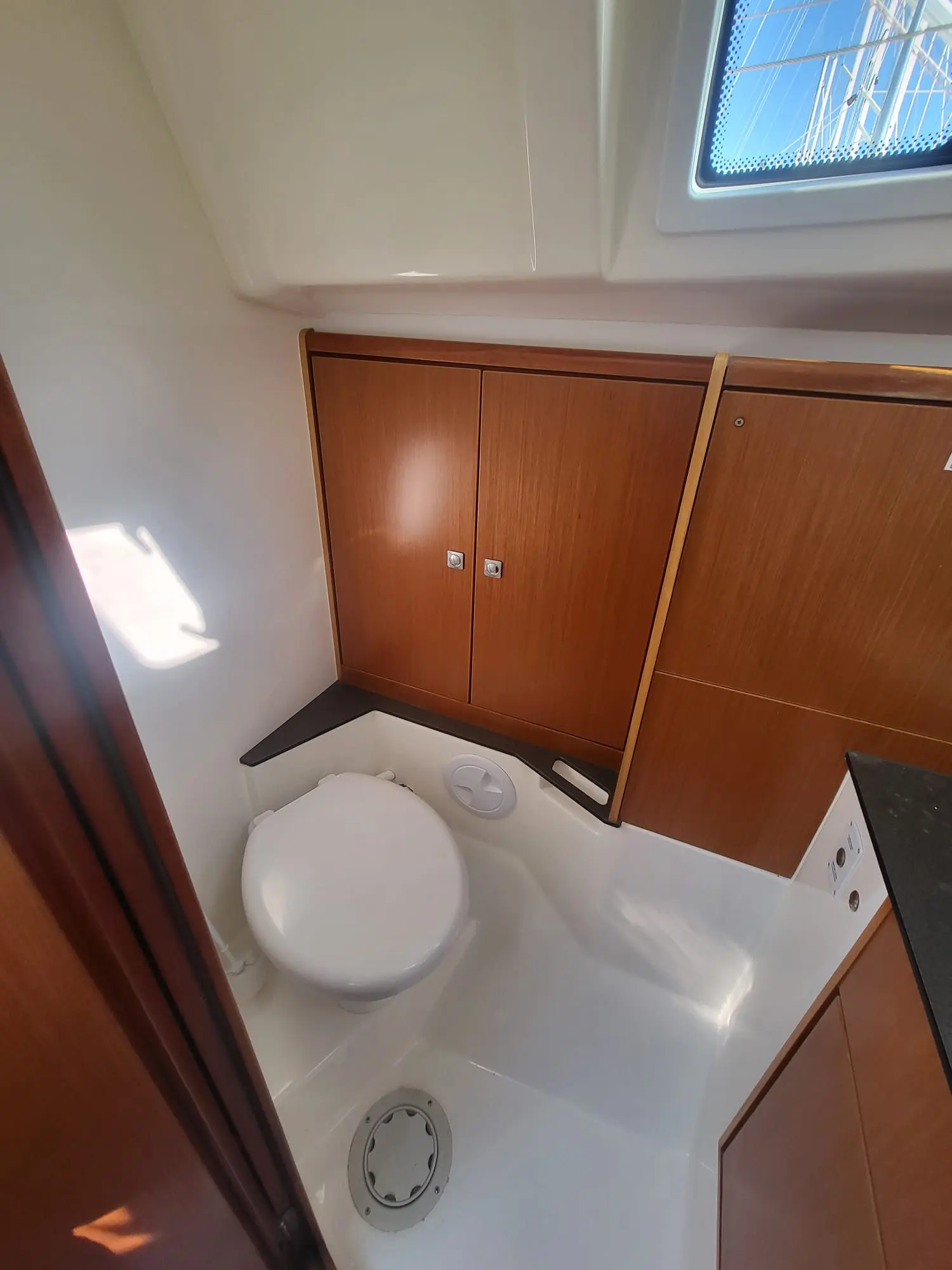 Thumbnail von Bavaria Cruiser 37