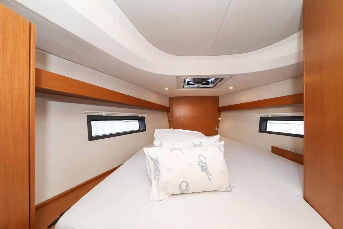 Thumbnail von Bavaria C42