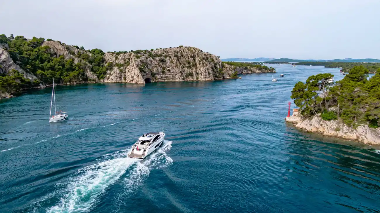 Thumbnail von Fairline Targa 65 GT