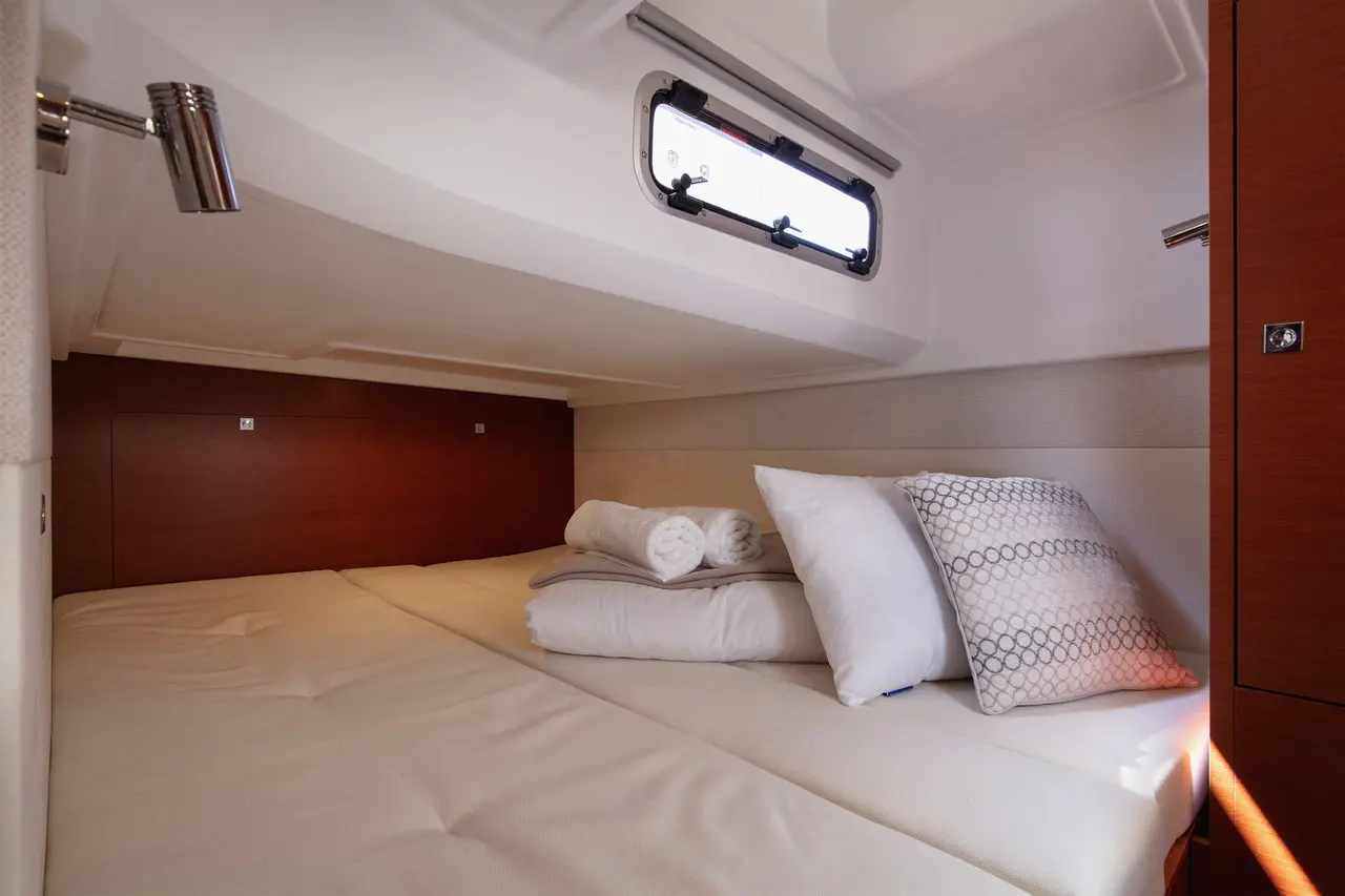 Thumbnail von Jeanneau Leader 36