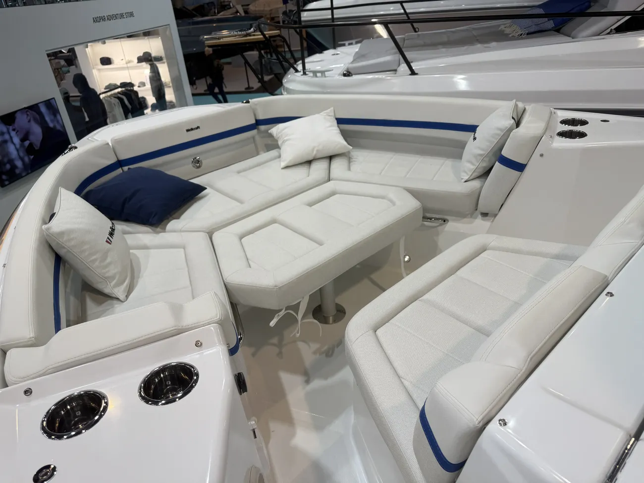 Thumbnail von Wellcraft 28 Explorer