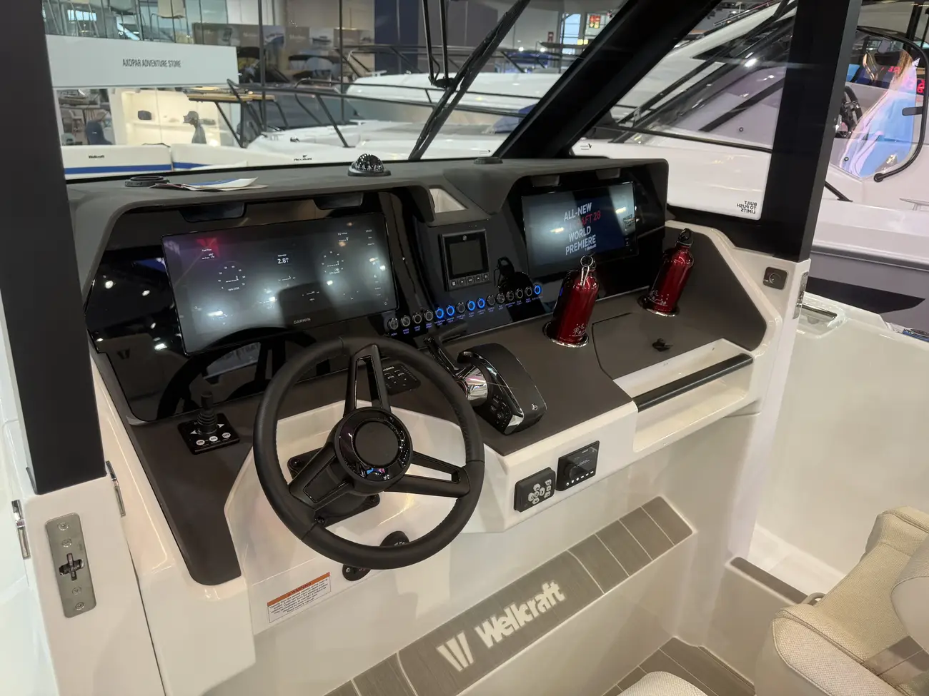 Thumbnail von Wellcraft 28 Explorer