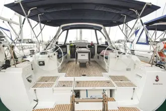 Thumbnail von Beneteau Oceanis 45