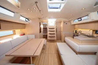 Thumbnail von Beneteau Oceanis 51.1