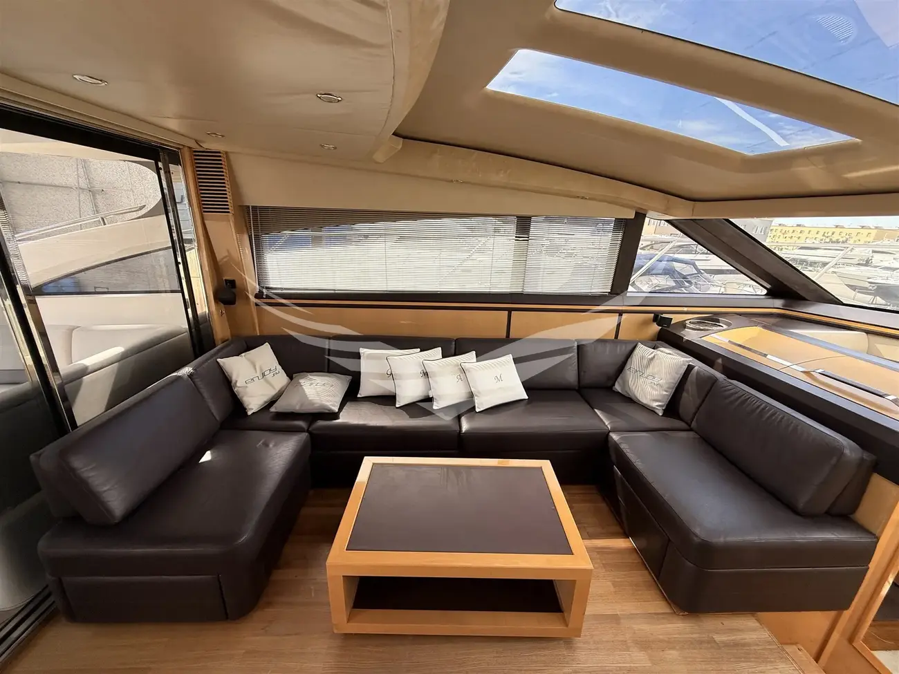 Thumbnail von Princess V62