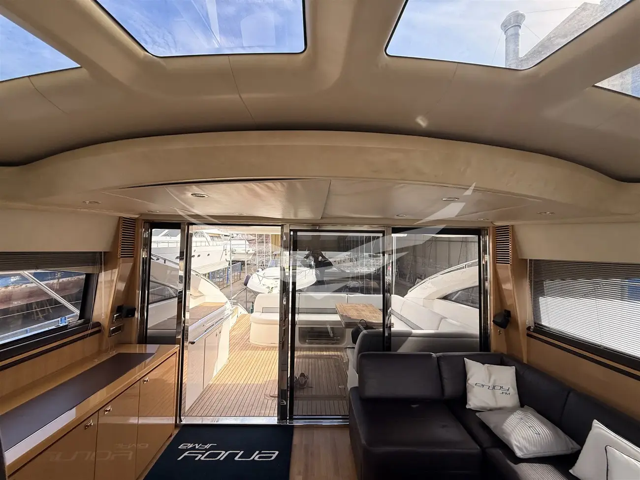 Thumbnail von Princess V62