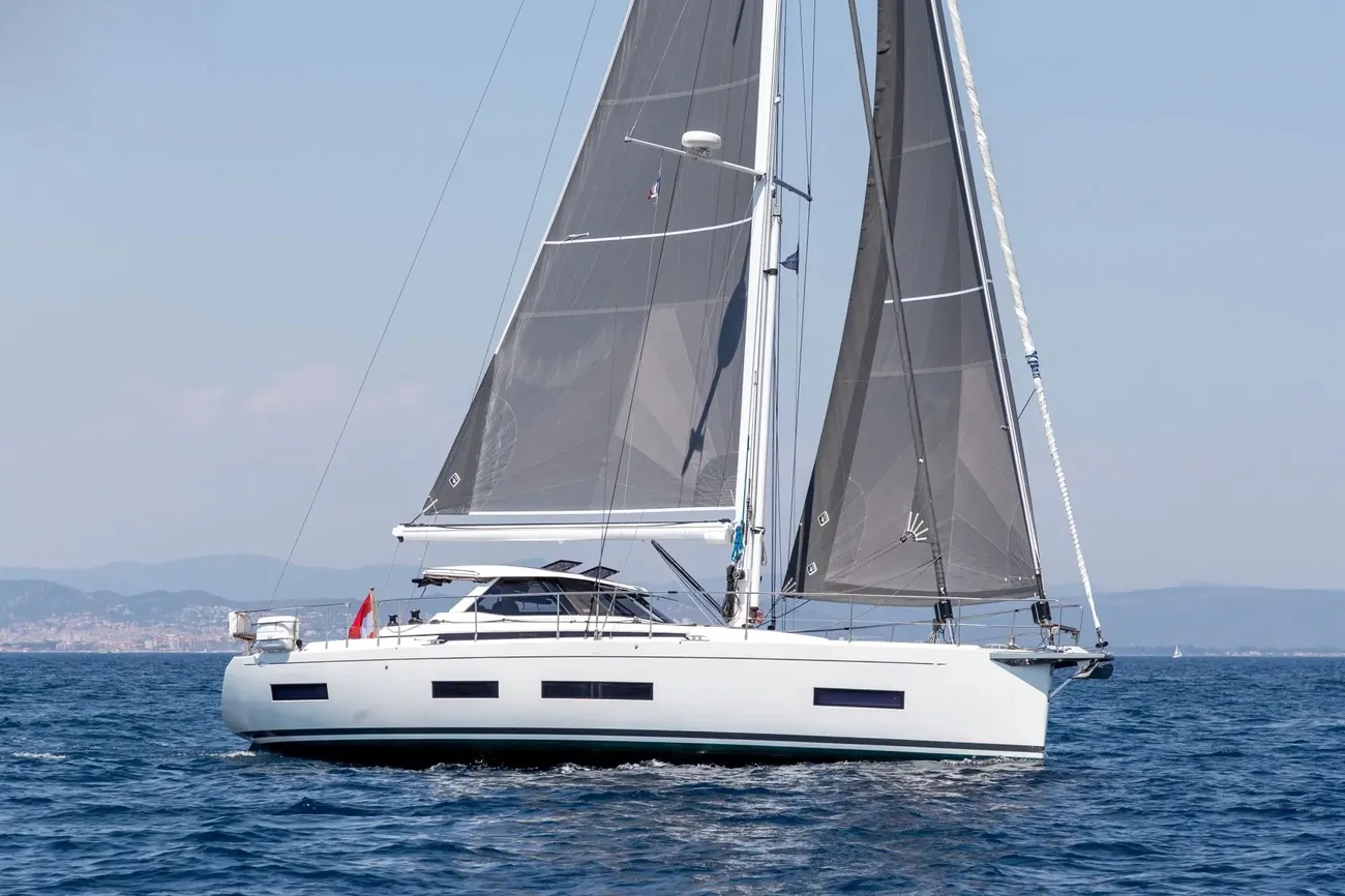 Thumbnail von Амель 50