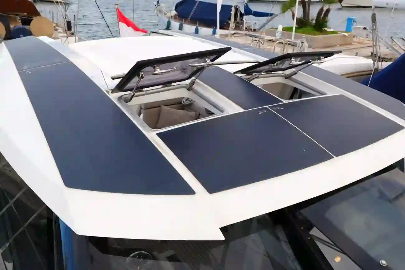 Thumbnail von Амель 50