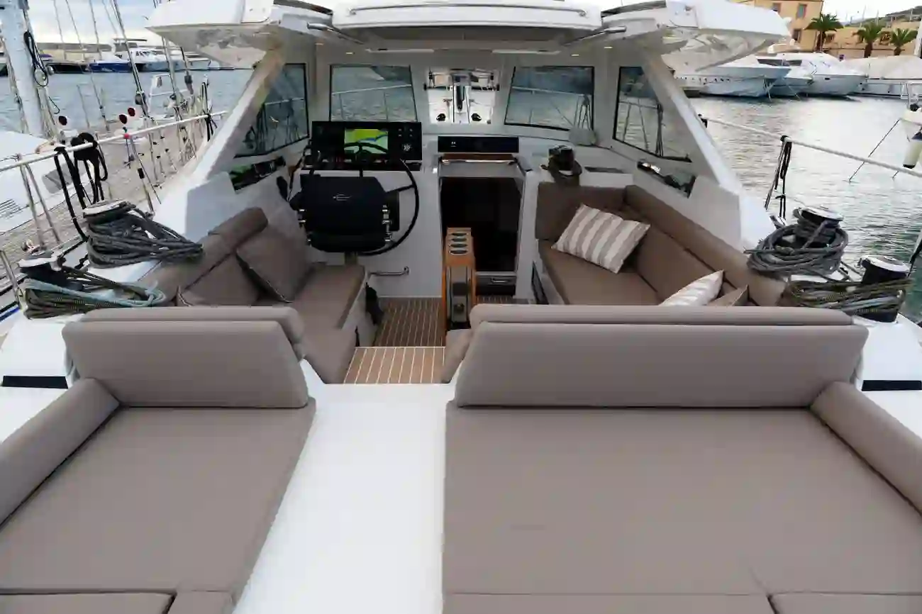 Thumbnail von Амель 50