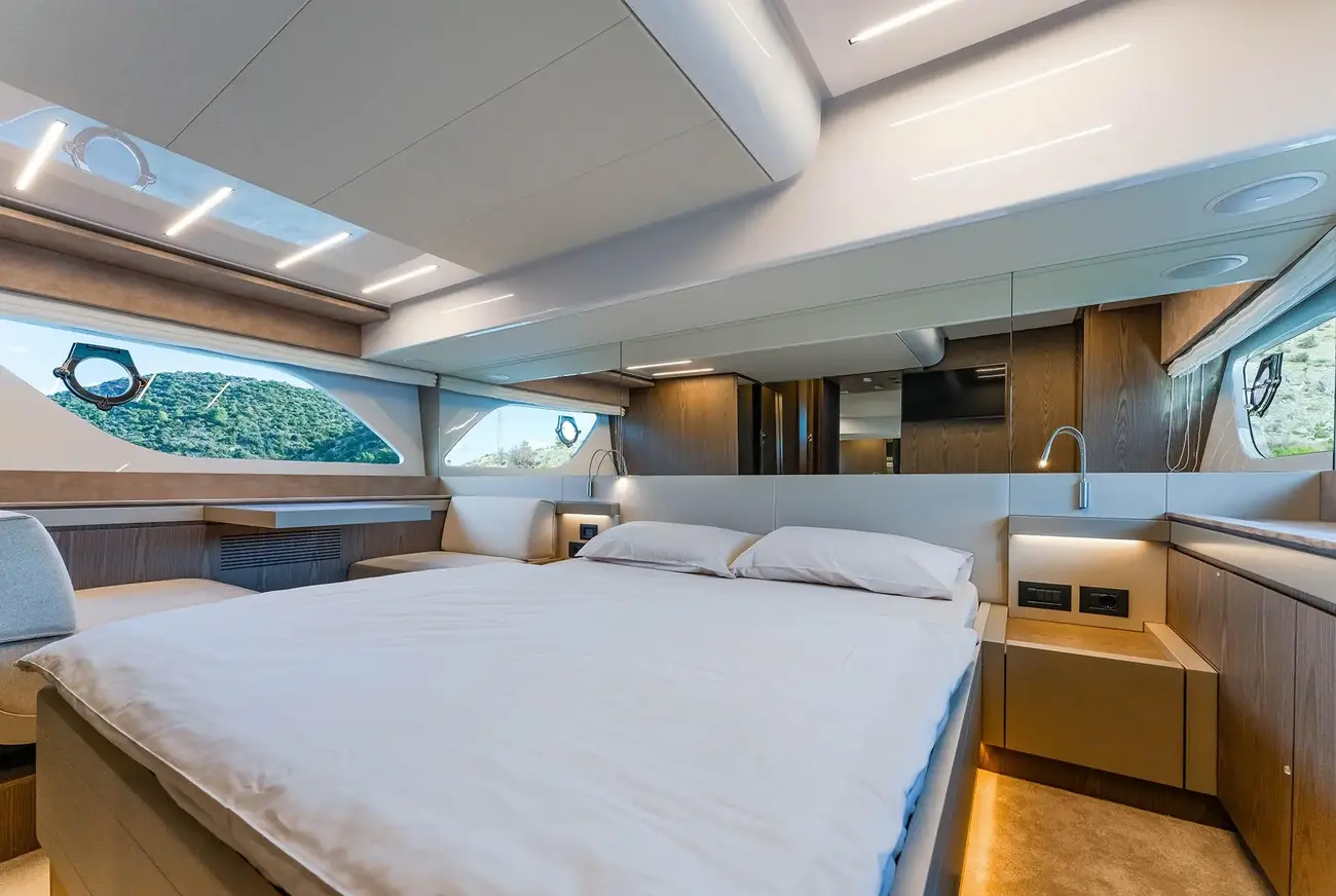 Thumbnail von Ferretti Yachts 550 La Seduction