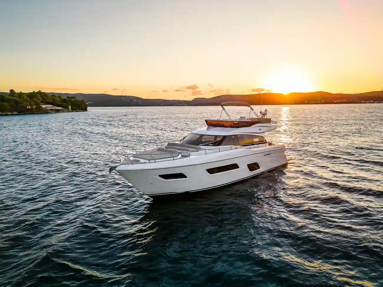 Thumbnail von Ferretti Yachts 550 La Seduction