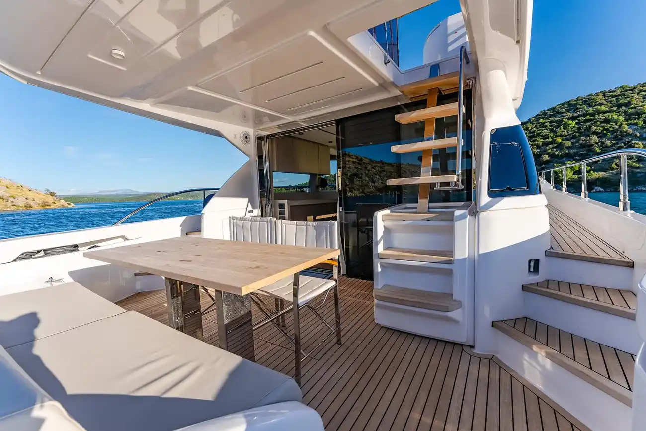 Thumbnail von Ferretti Yachts 550 La Seduction