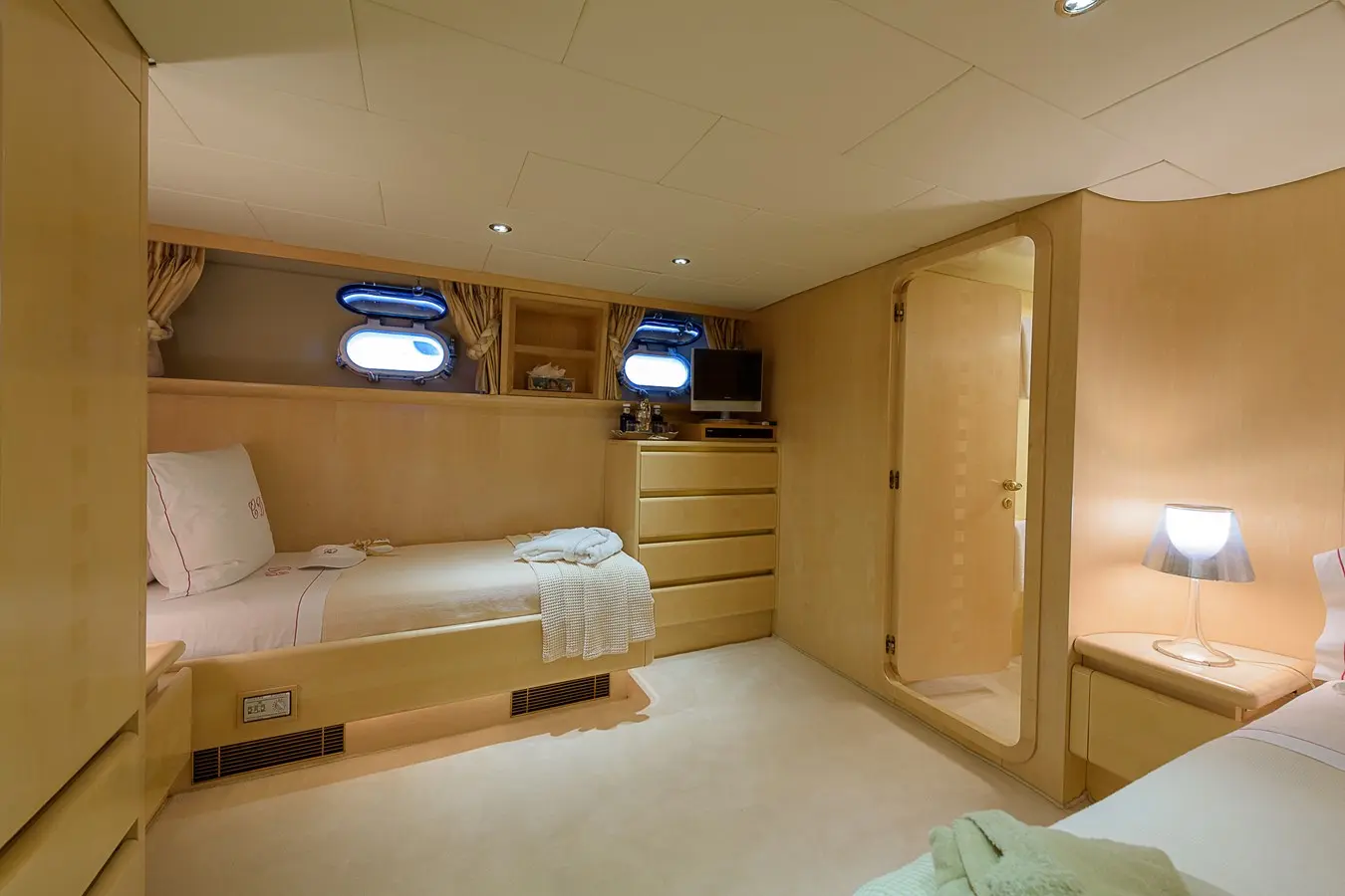 Thumbnail von CRN 43M CD TWO