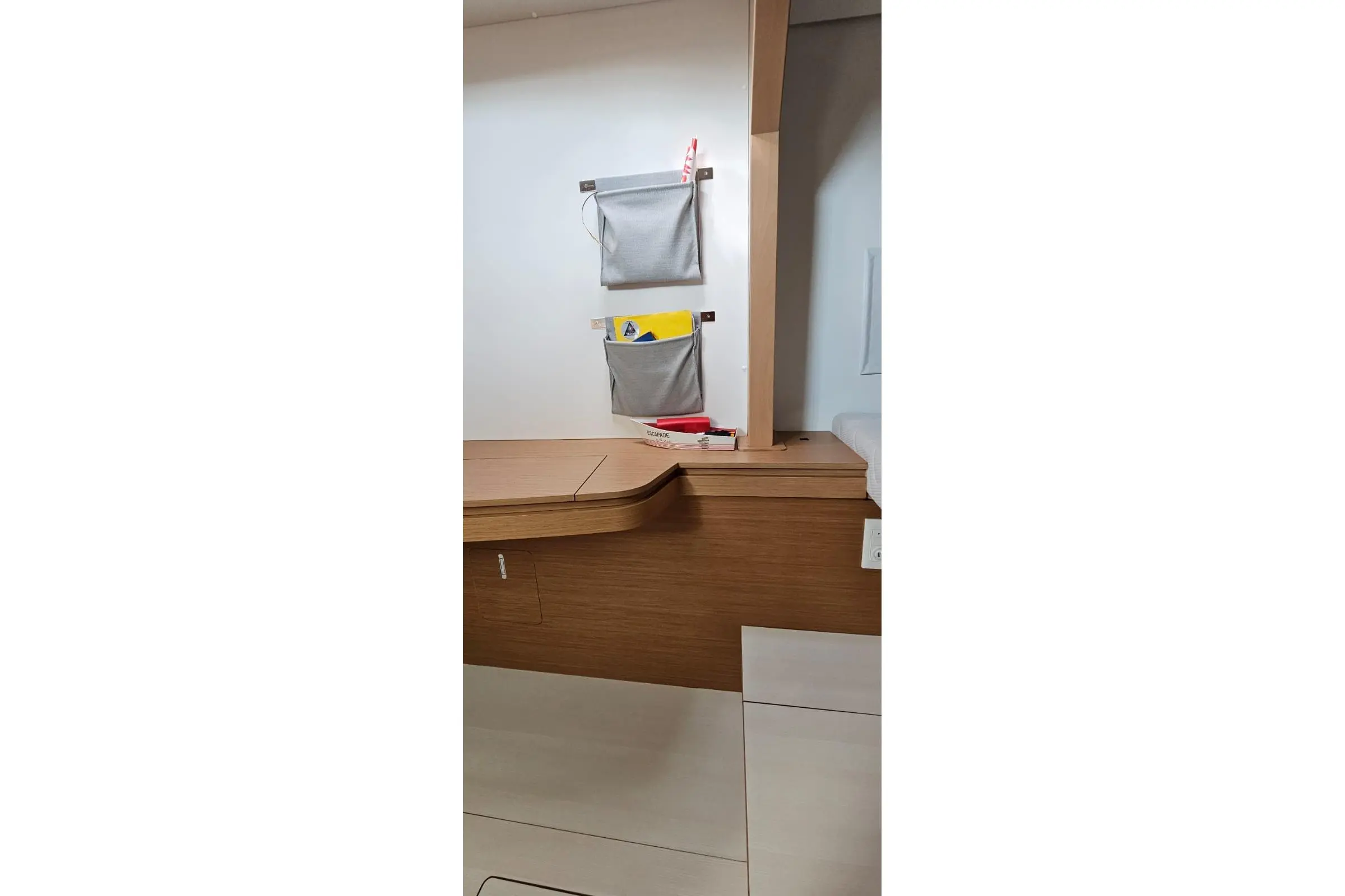 Thumbnail von Excess 11