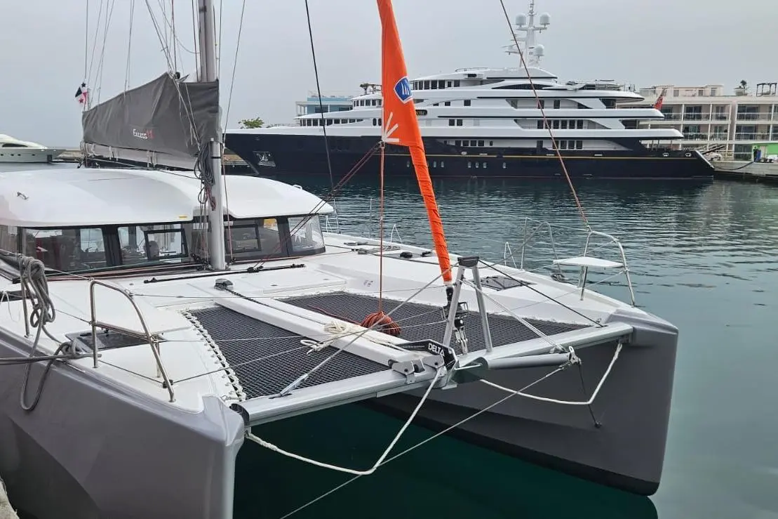 Thumbnail von Excess 11