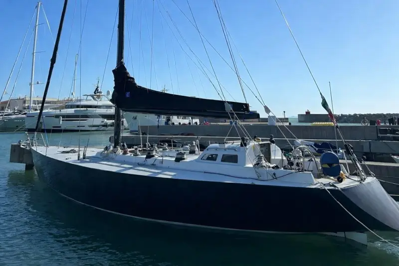 Przetarg 850 German Frers 18