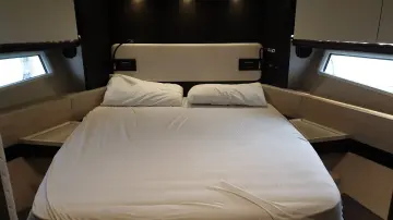 Thumbnail von Azimut 66