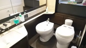 Thumbnail von Azimut 66